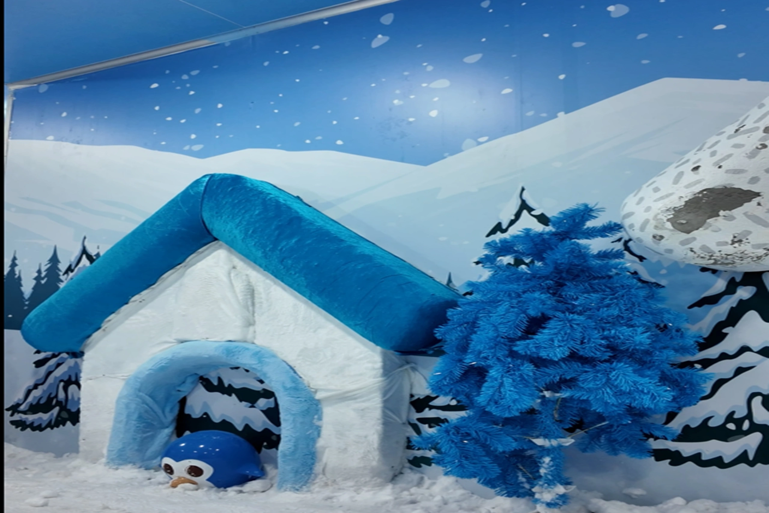 Frost Magical Ice Bar