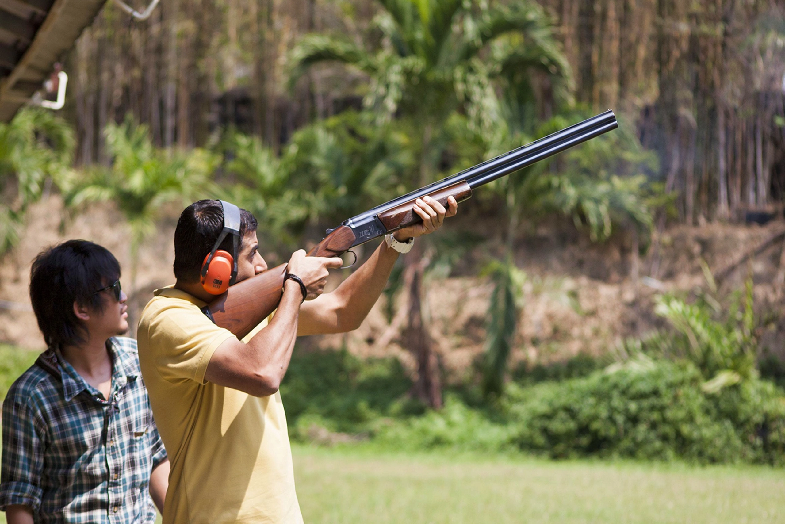 Pattaya Shooting Park outdoor lanes